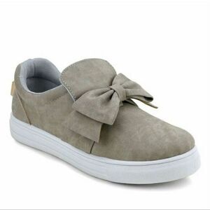 Olivia Miller Women’s Sneakers sz 5.5 Bow Grey NEW # 102-G